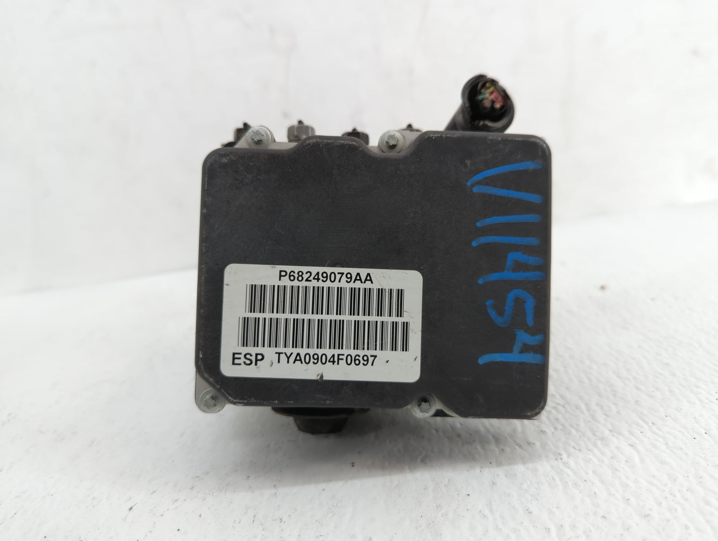 2012-2013 Fiat 500 ABS Pump Control Module Replacement P/N:68073251AH P68249079AA, 68073251AI, 68073251AG Fits Fits 2012 201