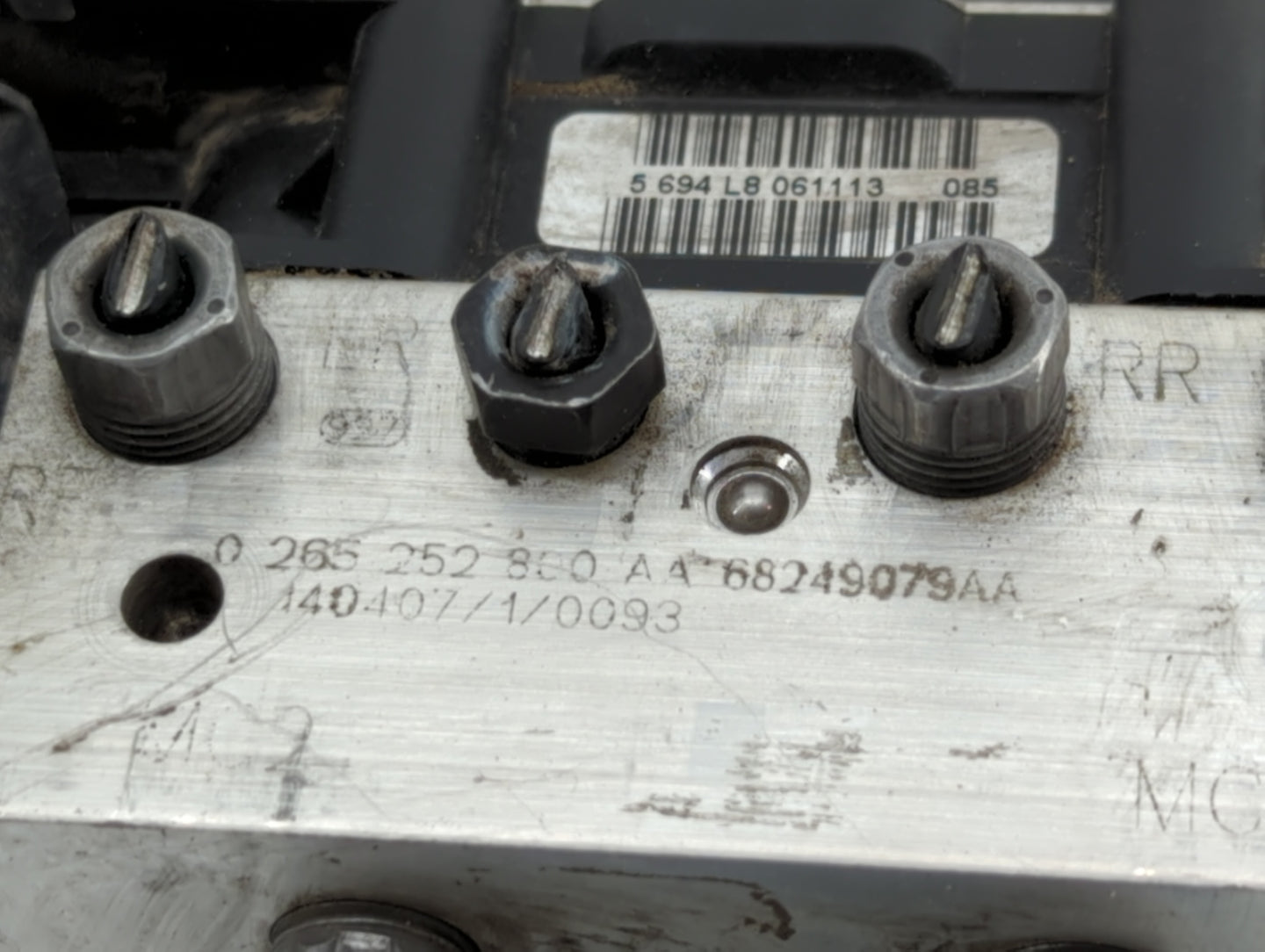 2012-2013 Fiat 500 ABS Pump Control Module Replacement P/N:68073251AH P68249079AA, 68073251AI, 68073251AG Fits Fits 2012 201