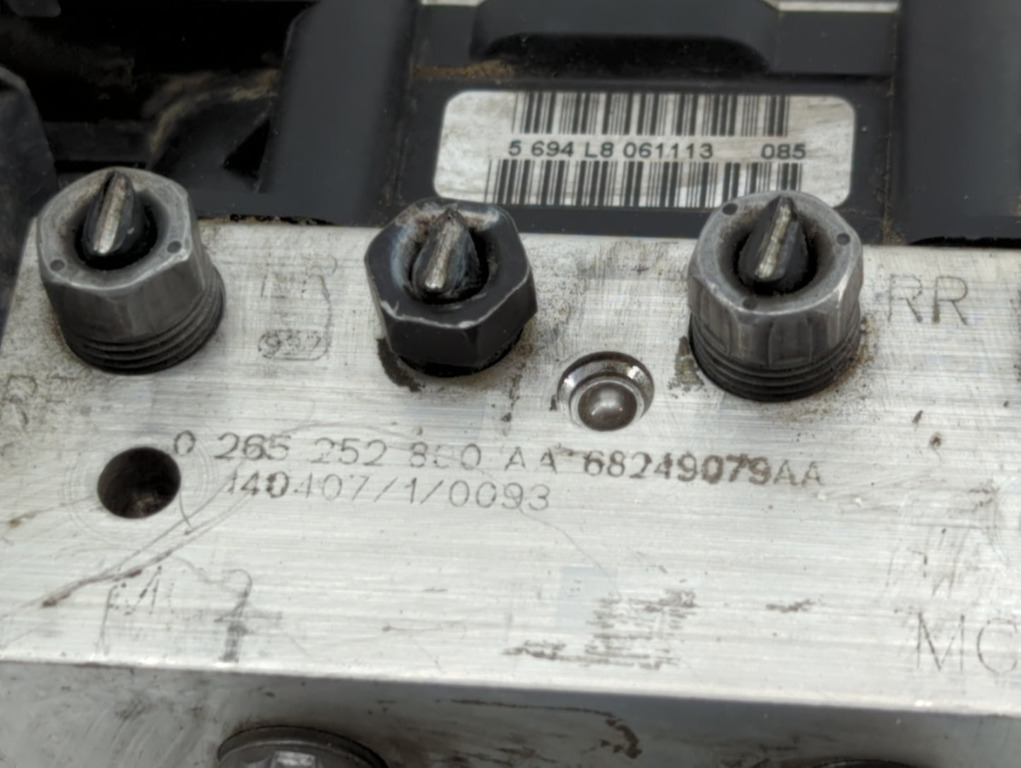 2012-2013 Fiat 500 ABS Pump Control Module Replacement P/N:68073251AH P68249079AA, 68073251AI, 68073251AG Fits Fits 2012 201