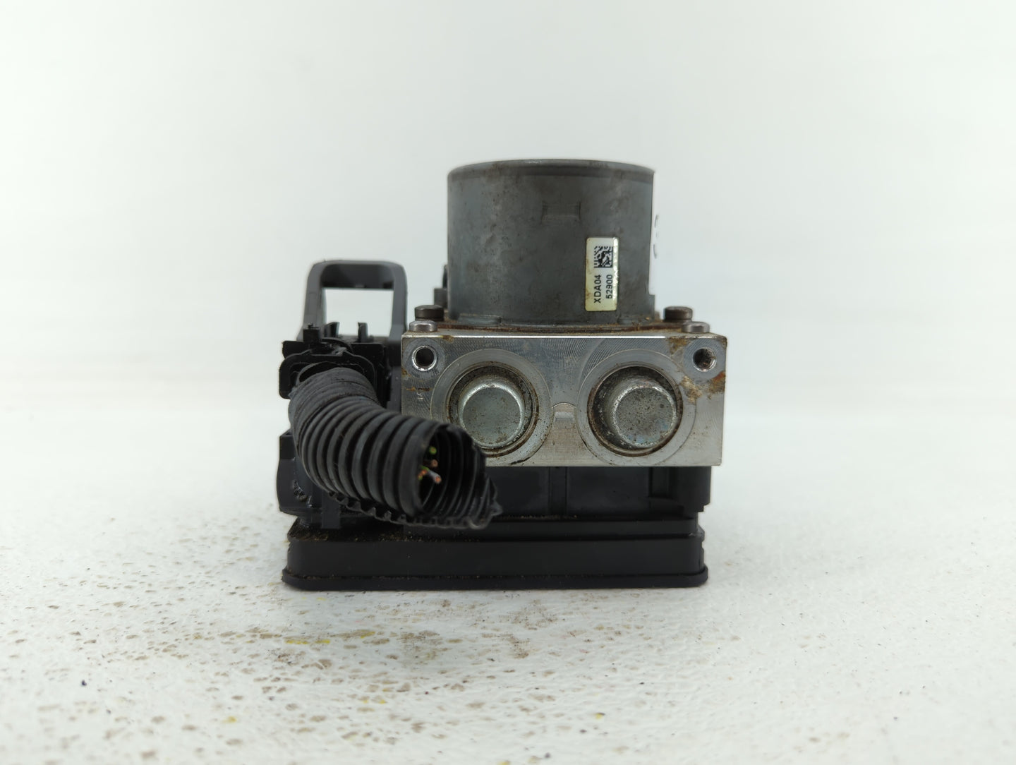 2014 Fiat 500 ABS Pump Control Module Replacement P/N:51920753 51973614 Fits OEM Used Auto Parts - Oemusedautoparts1.com