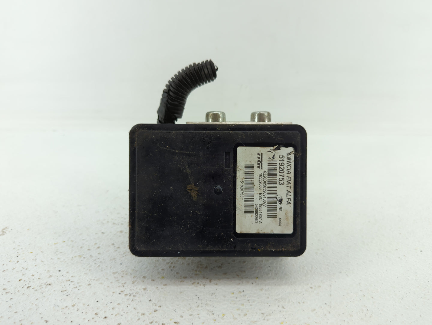 2014 Fiat 500 ABS Pump Control Module Replacement P/N:51920753 51973614 Fits OEM Used Auto Parts - Oemusedautoparts1.com