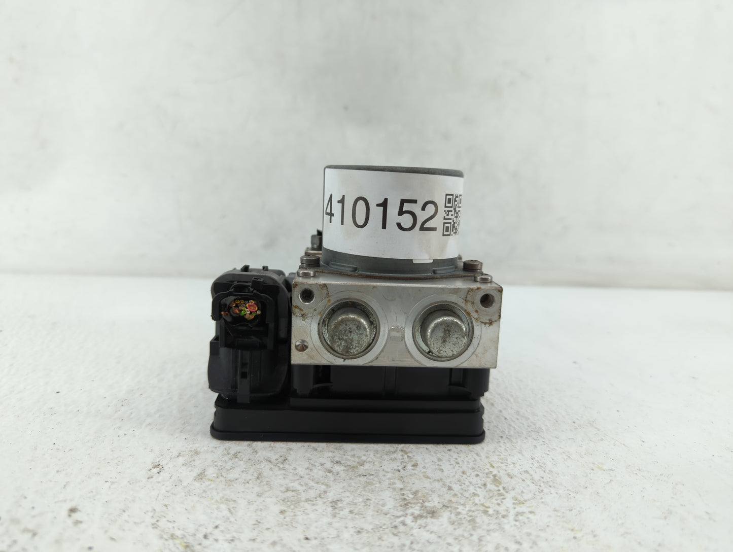2014 Fiat 500 ABS Pump Control Module Replacement P/N:51920753 51973614 Fits OEM Used Auto Parts - Oemusedautoparts1.com