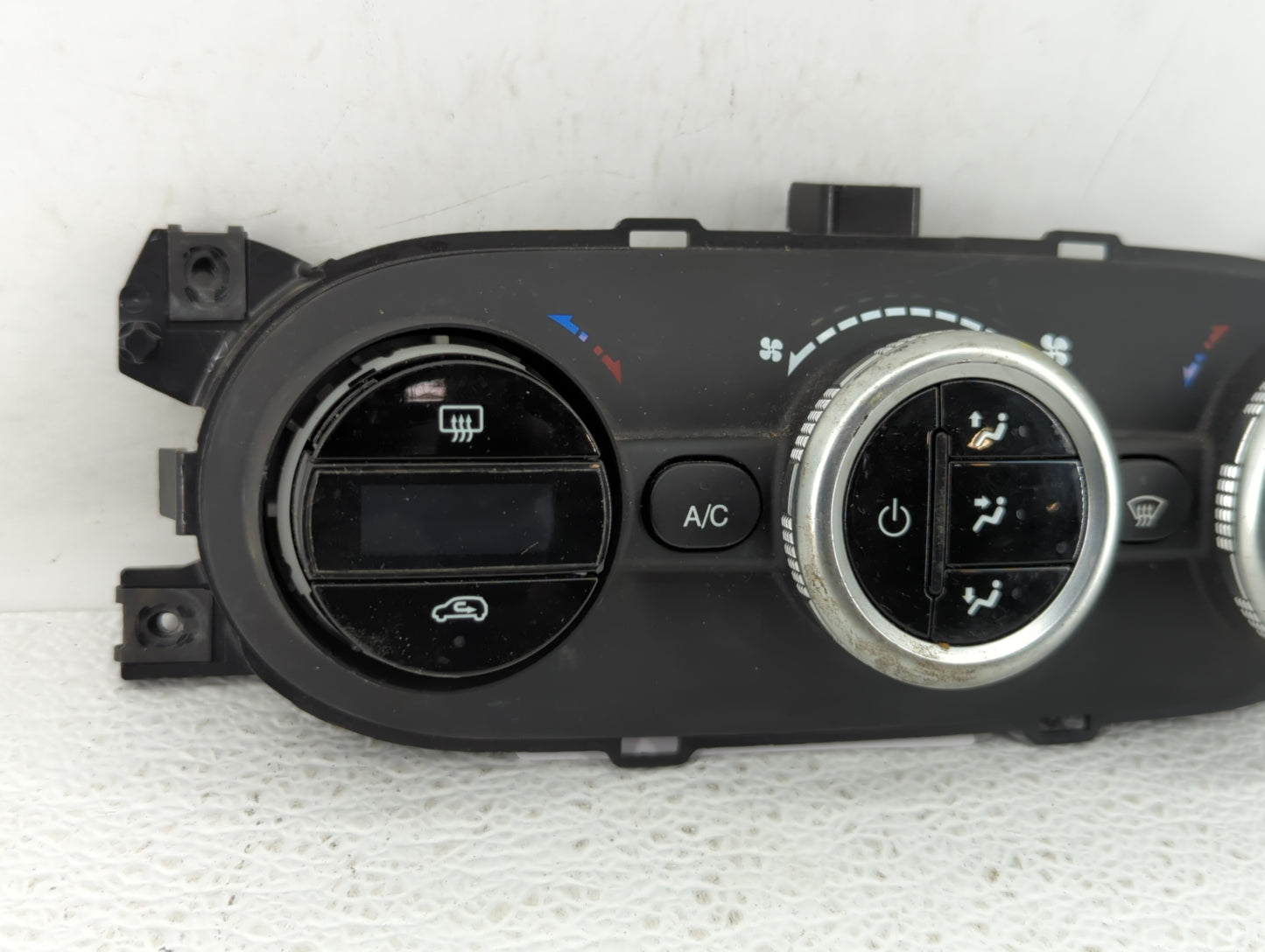 2014 Fiat 500 Climate Control Module Temperature AC/Heater Replacement P/N:838792Z 735580634, 735557283 Fits OEM Used Auto P