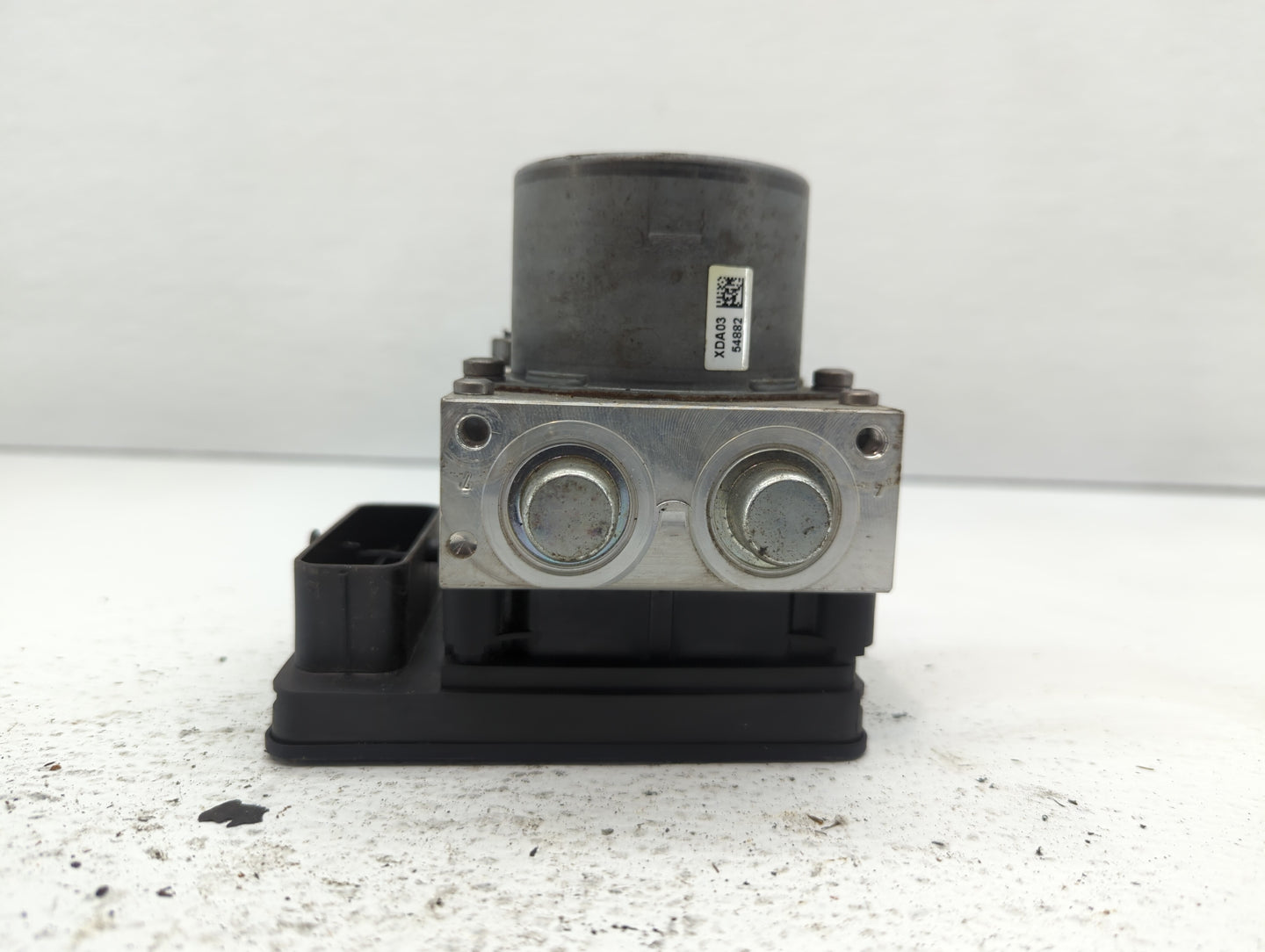 2014 Fiat 500 ABS Pump Control Module Replacement P/N:51920753 51973614 Fits OEM Used Auto Parts - Oemusedautoparts1.com