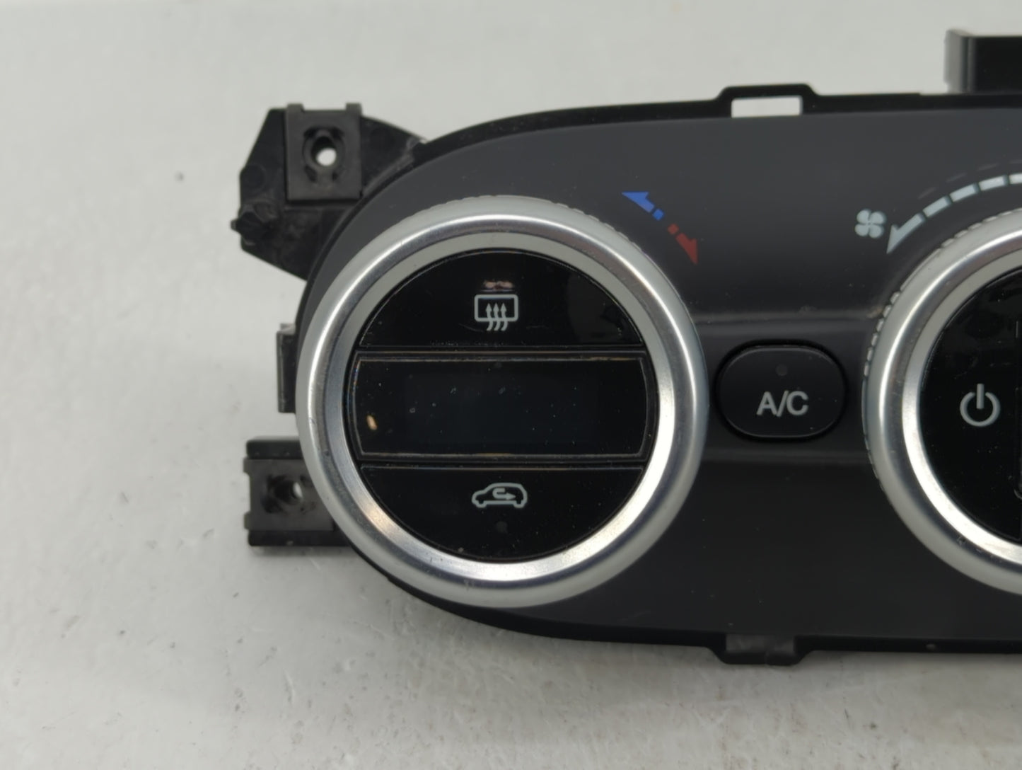2014 Fiat 500 Climate Control Module Temperature AC/Heater Replacement P/N:735613957 A83030900, 735580634 Fits OEM Used Auto