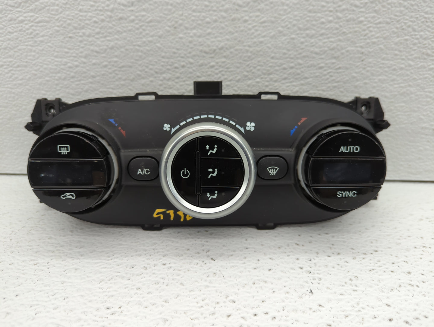 2014 Fiat 500 Climate Control Module Temperature AC/Heater Replacement P/N:838792Z 735580634, 735557283 Fits OEM Used Auto P