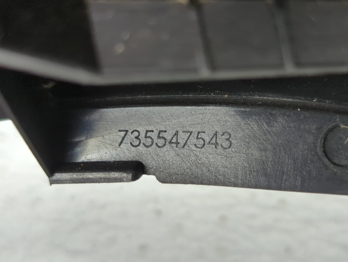 2014 Fiat 500 Center Floor Console P/N:735547543 Fits OEM Used Auto Parts - Oemusedautoparts1.com