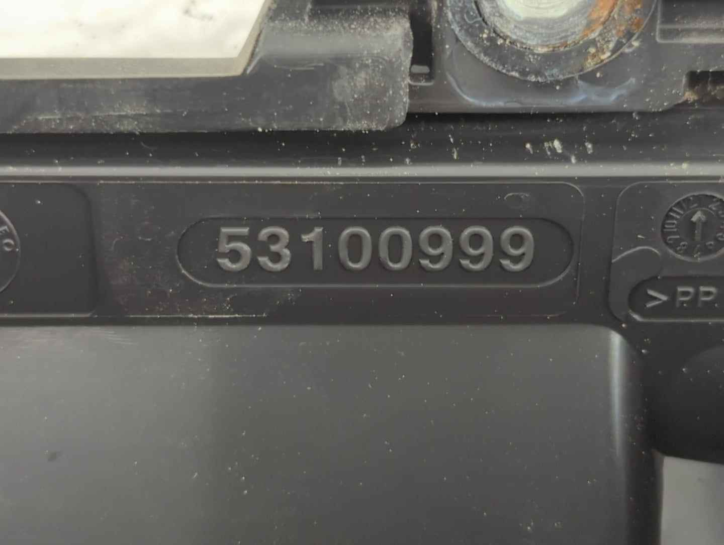 2012-2017 Fiat 500 Fusebox Fuse Box Panel Relay Module P/N:53100999 Fits Fits 2012 2013 2014 2015 2016 2017 OEM Used Auto Pa