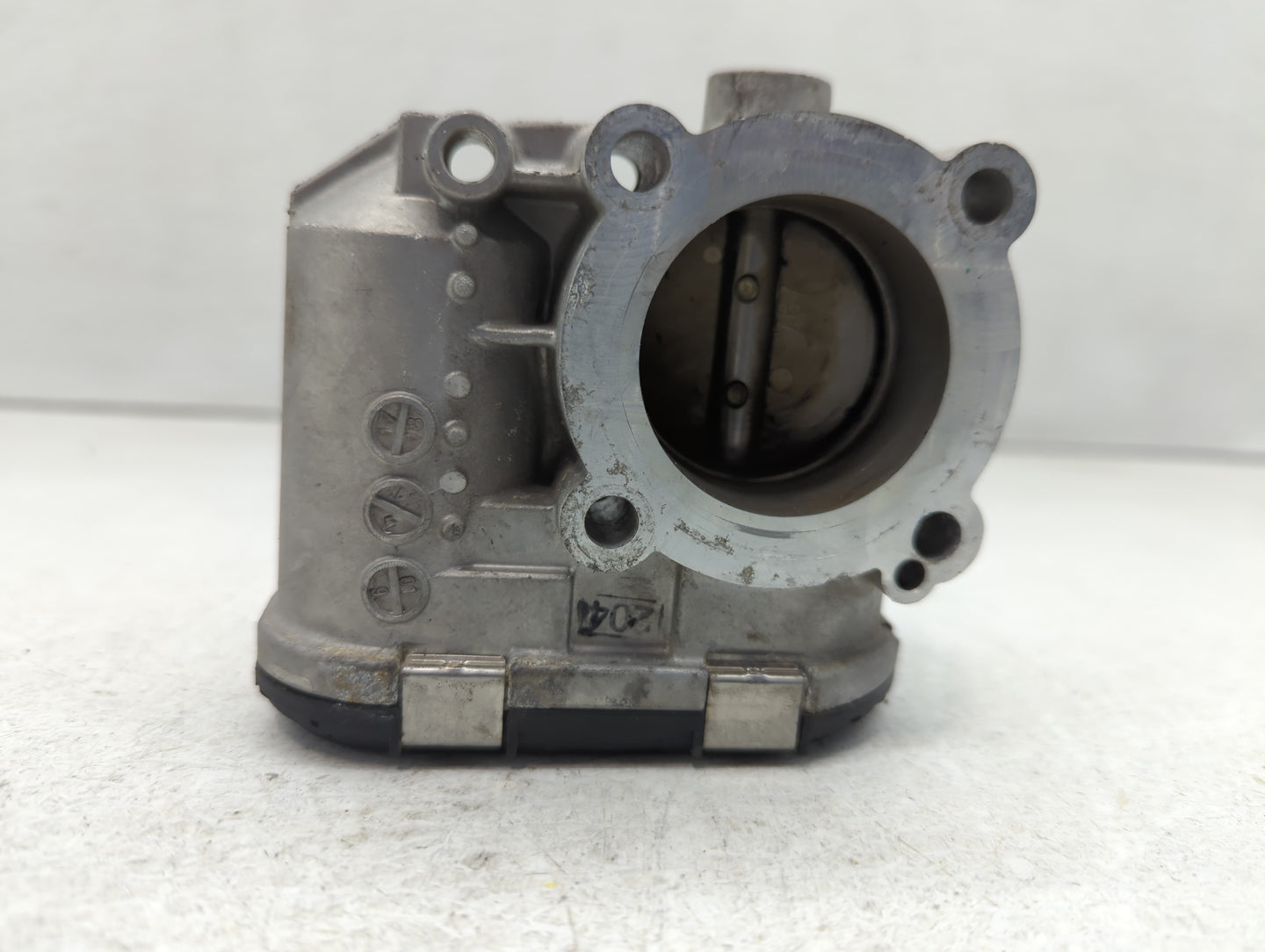 2013-2017 Fiat 500 Throttle Body P/N:0 280 750 568 04892945AA Fits Fits 2013 2014 2015 2016 2017 OEM Used Auto Parts - Oemus