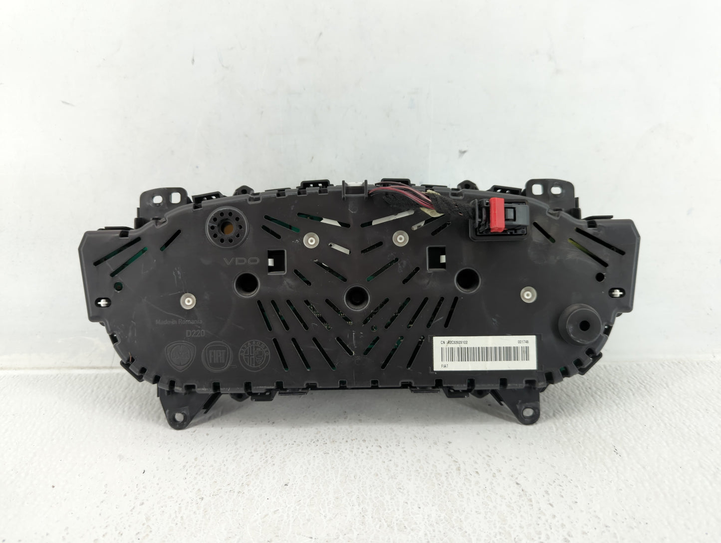2014 Fiat 500 Instrument Cluster Speedometer Gauges P/N:51953204 51968251, 51975138, 51968387 Fits OEM Used Auto Parts - Oem