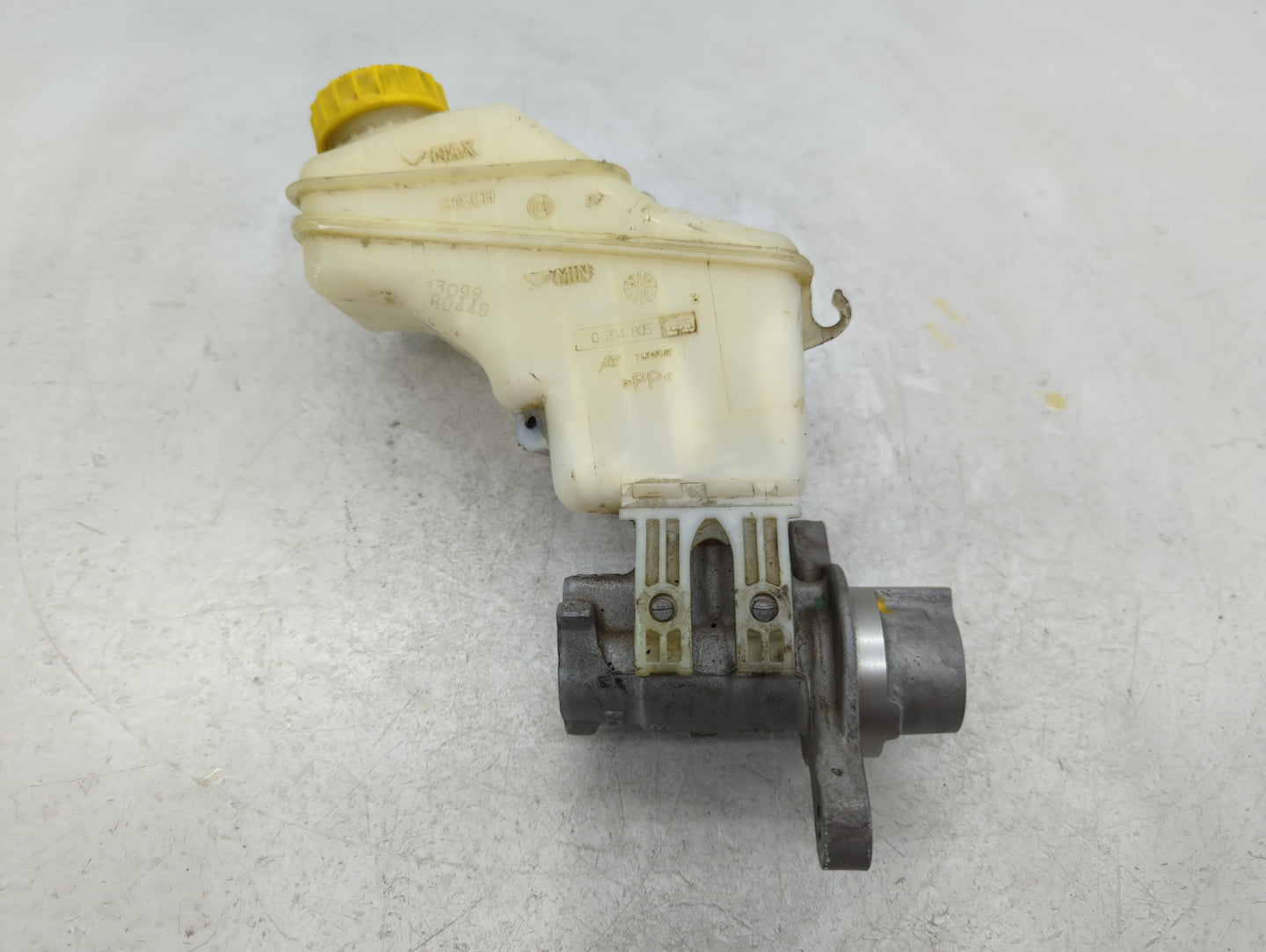 2014 Fiat 500 Brake Master Cylinder - Oemusedautoparts1.com