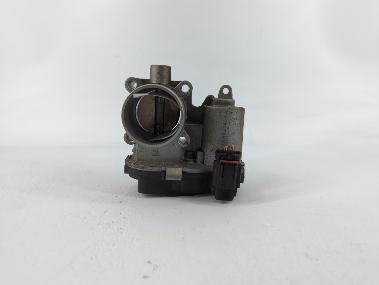 2013-2017 Fiat 500 Throttle Body P/N:04892945AA Fits Fits 2013 2014 2015 2016 2017 OEM Used Auto Parts - Oemusedautoparts1.c