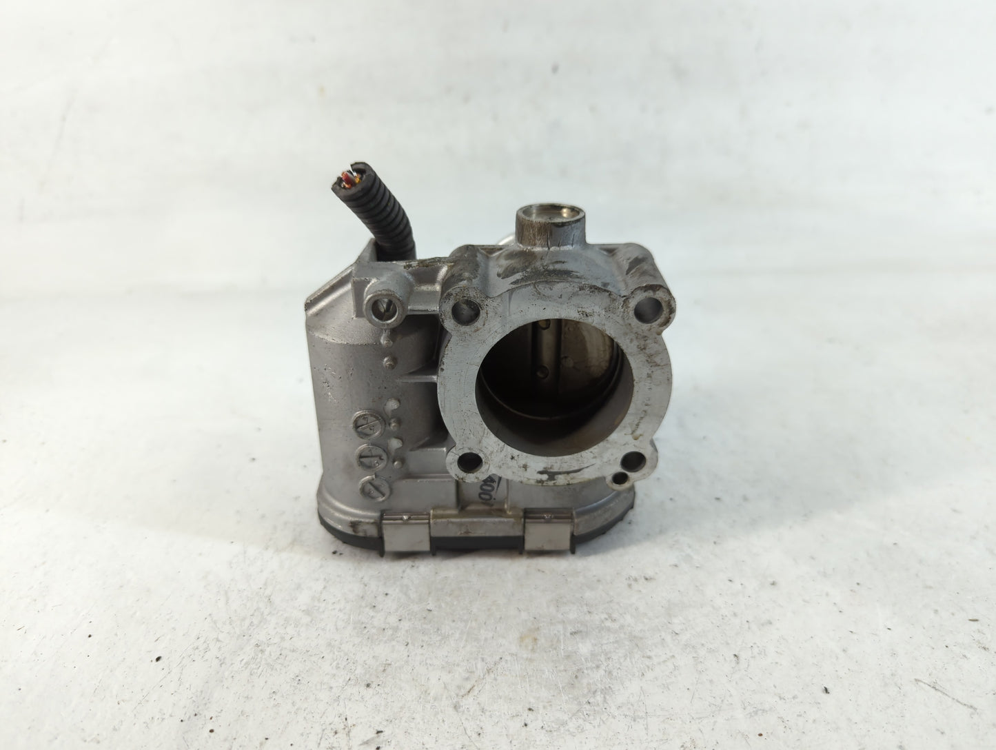 2012-2017 Fiat 500 Throttle Body P/N:0 280 750 568 Fits Fits 2012 2013 2014 2015 2016 2017 OEM Used Auto Parts - Oemusedauto