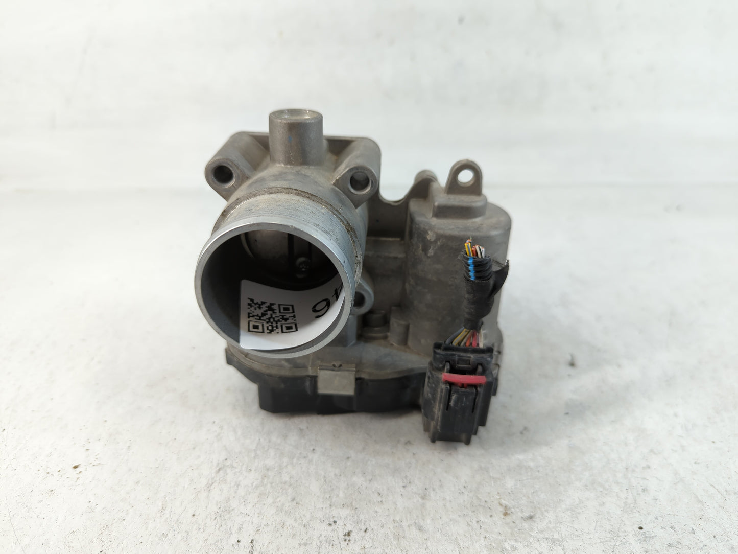2013-2017 Fiat 500 Throttle Body P/N:04892945AA Fits Fits 2013 2014 2015 2016 2017 OEM Used Auto Parts - Oemusedautoparts1.c