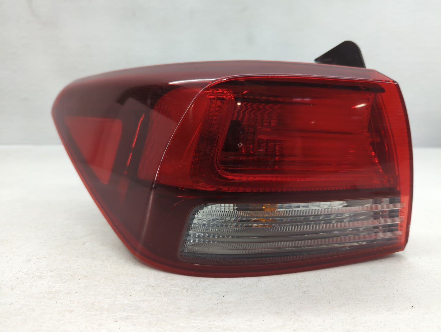 2014 Fiat 500 Tail Light Assembly Driver Left OEM P/N:92401H9100 Fits OEM Used Auto Parts - Oemusedautoparts1.com