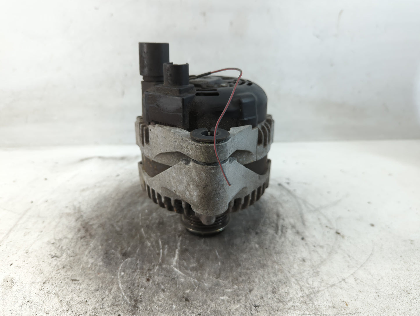 2014-2017 Fiat 500 Alternator Replacement Generator Charging Assembly Engine OEM P/N:51931432 Fits Fits 2014 2015 2016 2017 