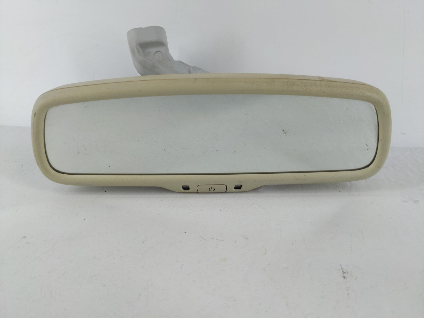 2014 Fiat 500l Interior Rear View Mirror Replacement OEM P/N:E3021035 Fits OEM Used Auto Parts - Oemusedautoparts1.com