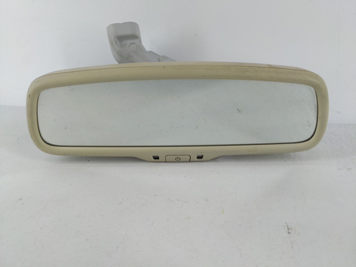 2014 Fiat 500l Interior Rear View Mirror Replacement OEM P/N:E3021035 Fits OEM Used Auto Parts - Oemusedautoparts1.com