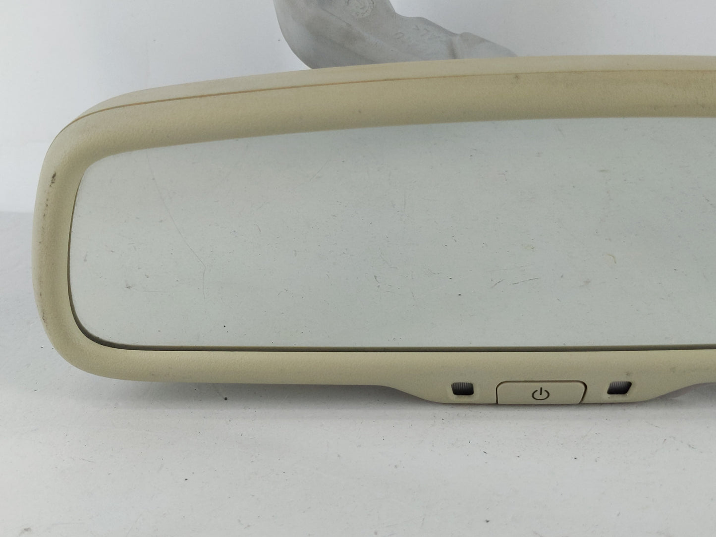 2014 Fiat 500l Interior Rear View Mirror Replacement OEM P/N:E3021035 Fits OEM Used Auto Parts - Oemusedautoparts1.com