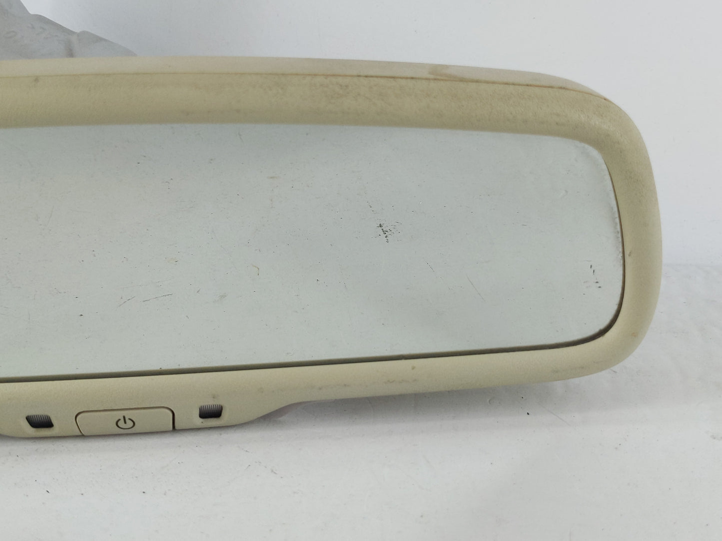 2014 Fiat 500l Interior Rear View Mirror Replacement OEM P/N:E3021035 Fits OEM Used Auto Parts - Oemusedautoparts1.com