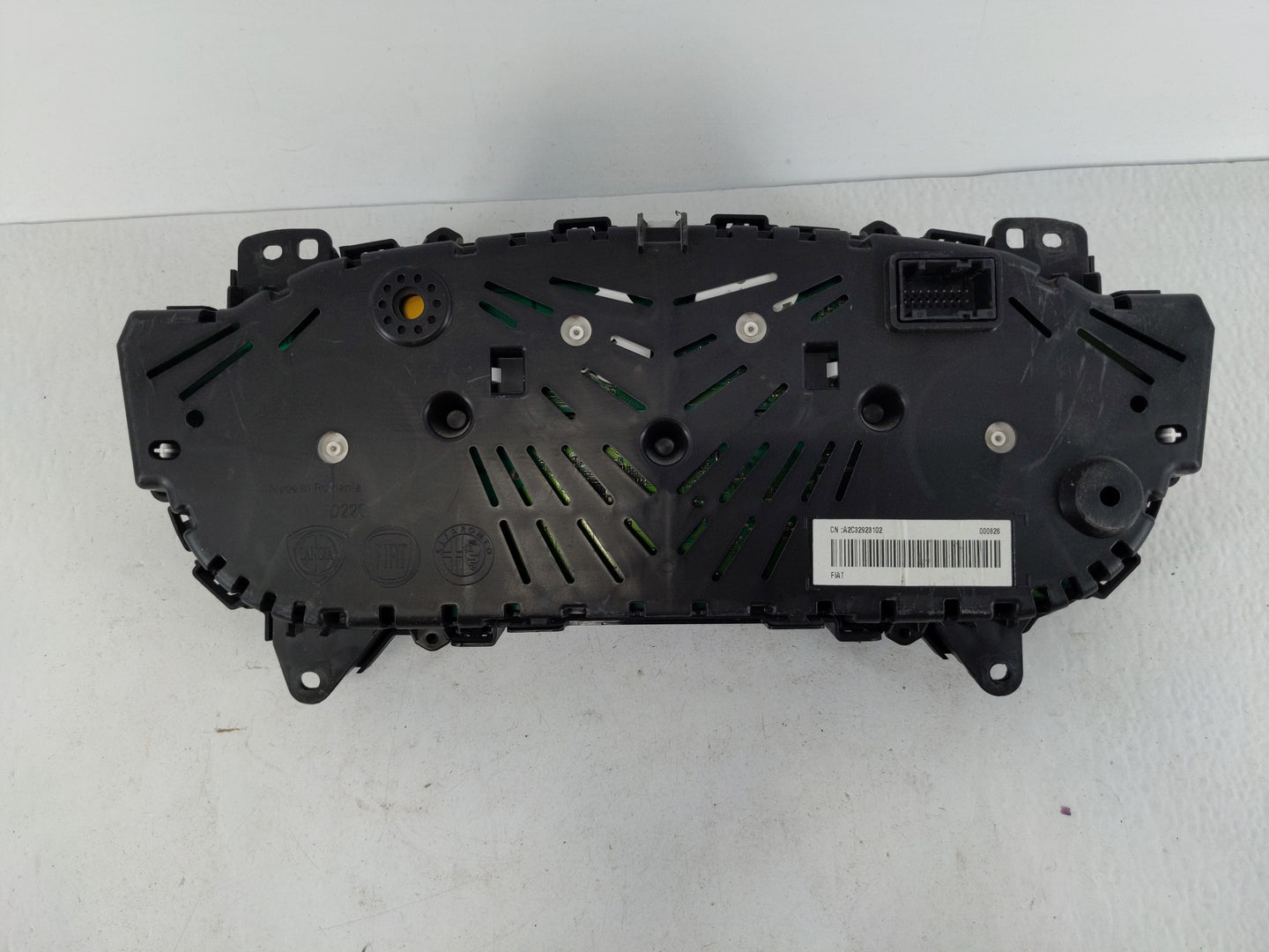 2014 Fiat 500l Instrument Cluster Speedometer Gauges P/N:1968387 Fits Fits 2012 2013 2015 2016 2017 OEM Used Auto Parts - Oe
