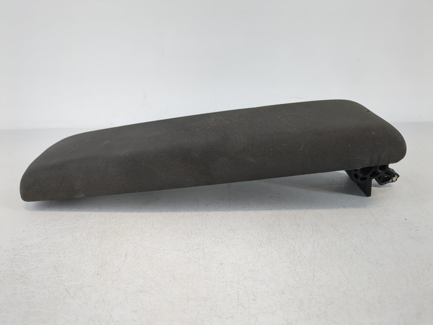 2014 Fiat 500l Center Console Armrest Cover Lid Fits OEM Used Auto Parts - Oemusedautoparts1.com