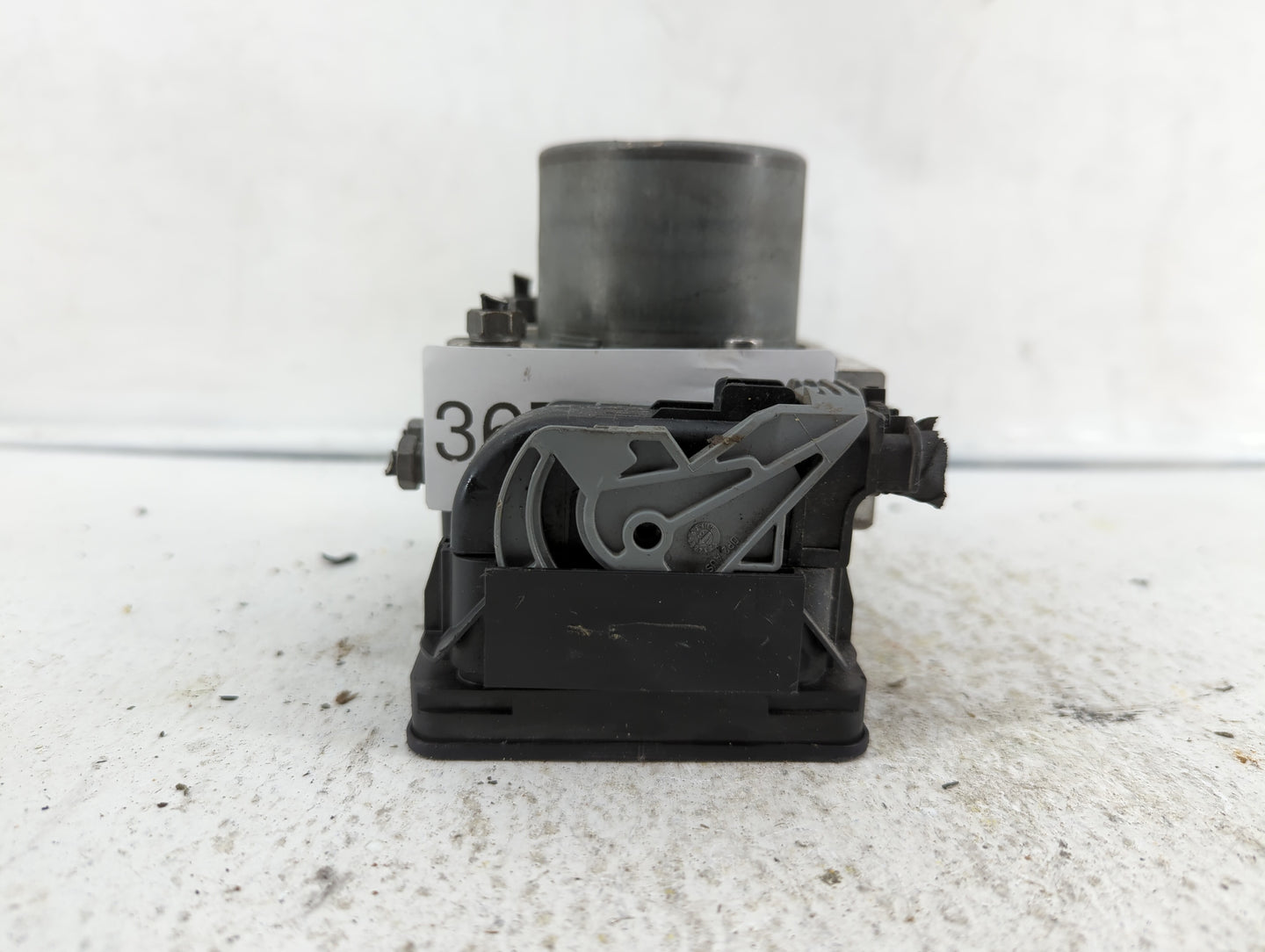 2014 Fiat 500l ABS Pump Control Module Replacement P/N:51920753 51973614 Fits OEM Used Auto Parts - Oemusedautoparts1.com