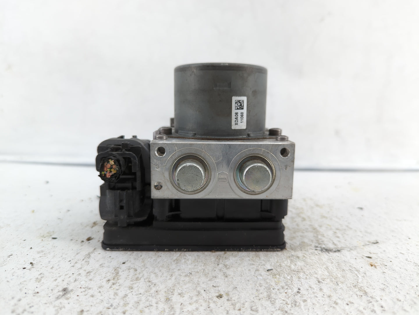 2014 Fiat 500l ABS Pump Control Module Replacement P/N:51920753 51973614 Fits OEM Used Auto Parts - Oemusedautoparts1.com