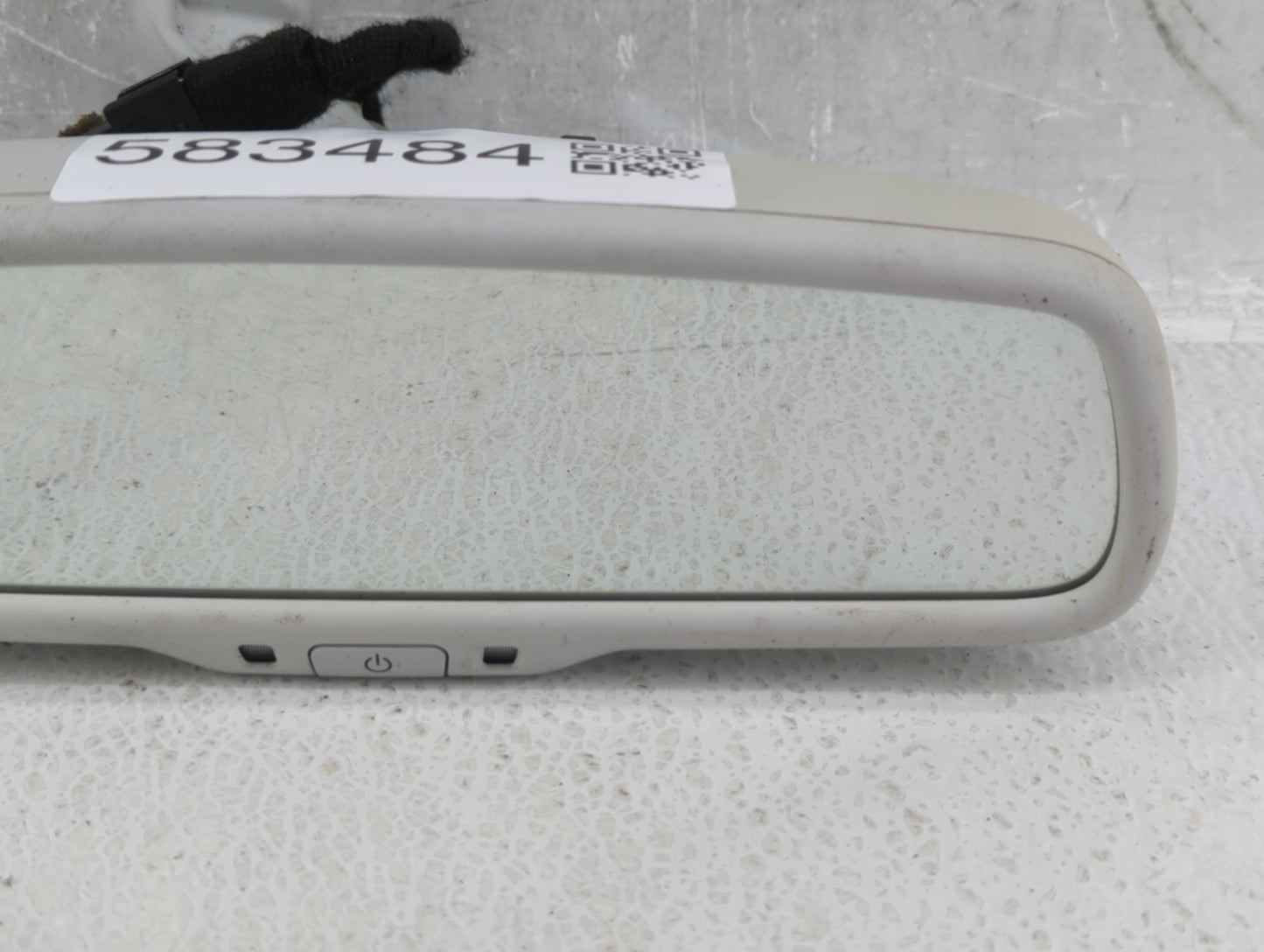 2014 Fiat 500l Interior Rear View Mirror Replacement OEM P/N:E3021035 Fits OEM Used Auto Parts - Oemusedautoparts1.com