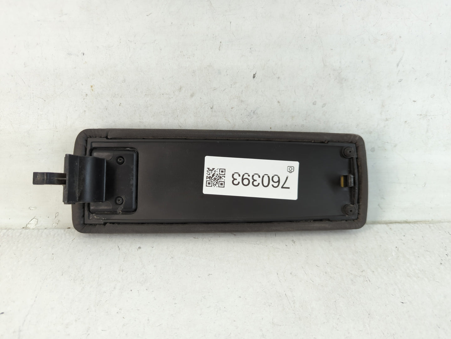 2014 Fiat 500l Center Console Armrest Cover Lid Fits OEM Used Auto Parts - Oemusedautoparts1.com