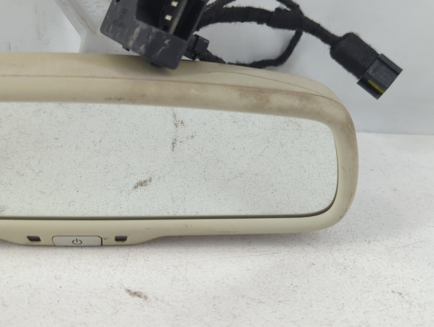 2014 Fiat 500l Interior Rear View Mirror Replacement OEM P/N:43774276 905-3553 Fits OEM Used Auto Parts - Oemusedautoparts1.