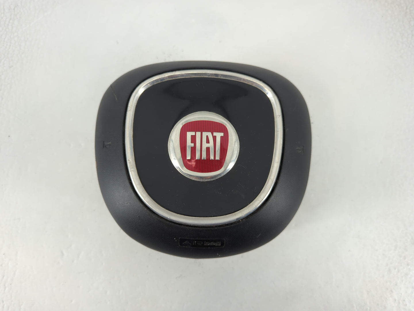 2014 Fiat 500l Air Bag Driver Left Steering Wheel Mounted P/N:07355766520 Fits Fits 2012 2013 2015 2016 2017 OEM Used Auto P