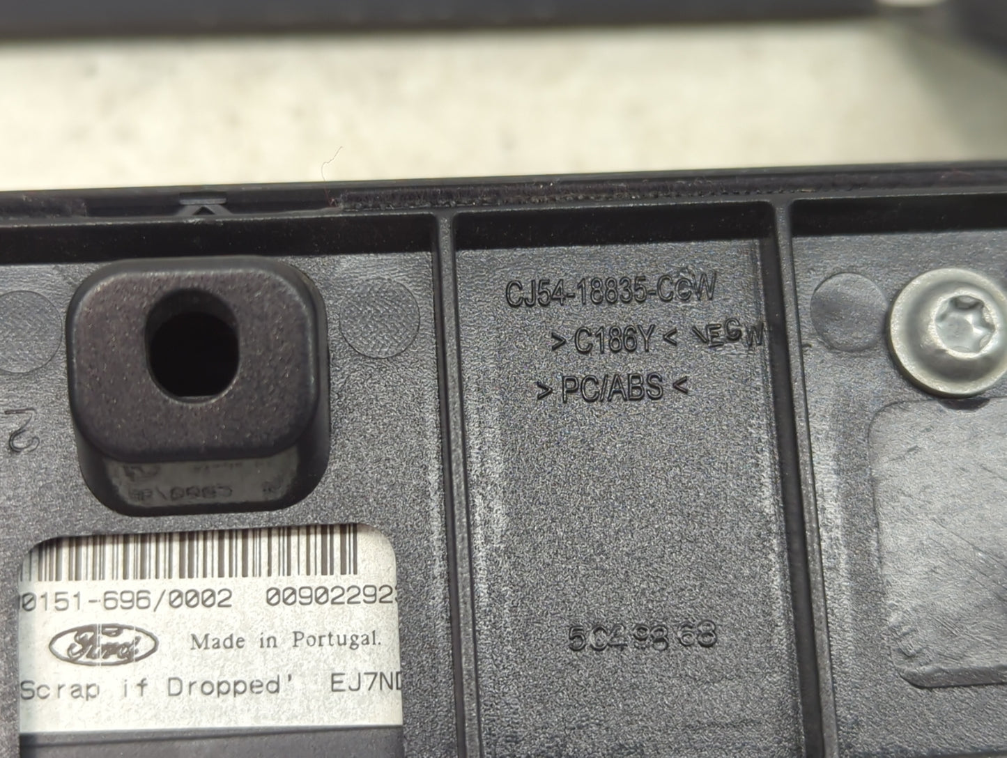 2013-2016 Ford C-Max Radio AM FM Cd Player Receiver Replacement P/N:CJ54-18835-CCW Fits Fits 2013 2014 2015 2016 OEM Used Au
