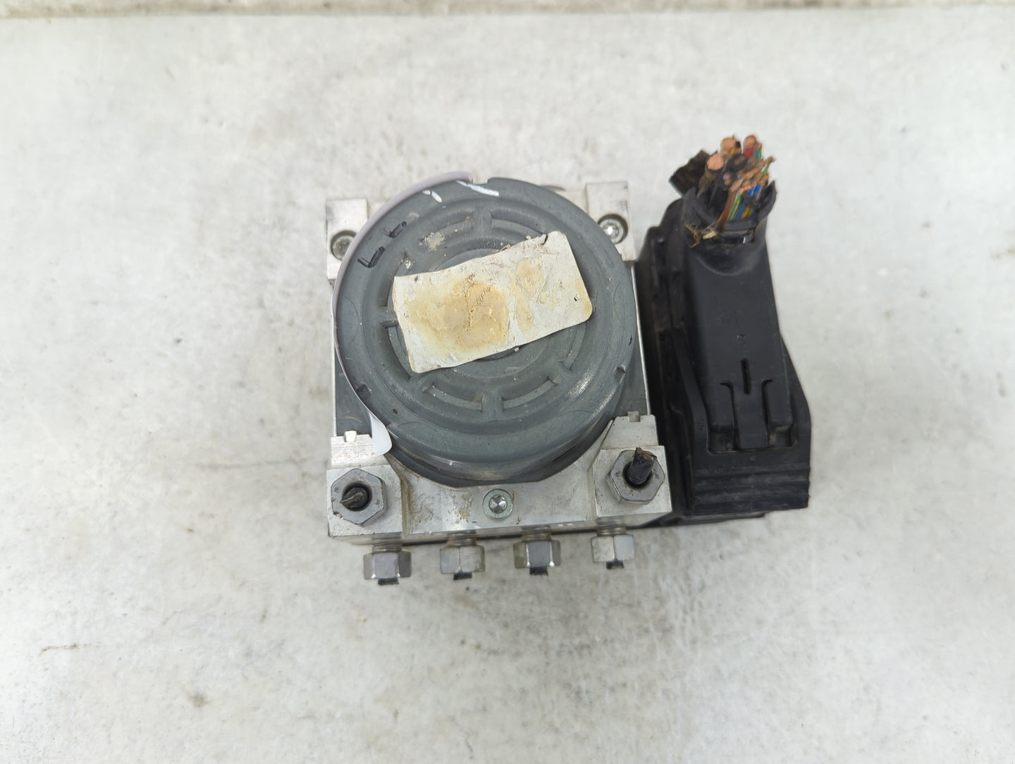 2013-2015 Ford C-Max ABS Pump Control Module Replacement P/N:FV68-2C555-CA 25.0220-0201.4 Fits Fits 2013 2014 2015 OEM Used 