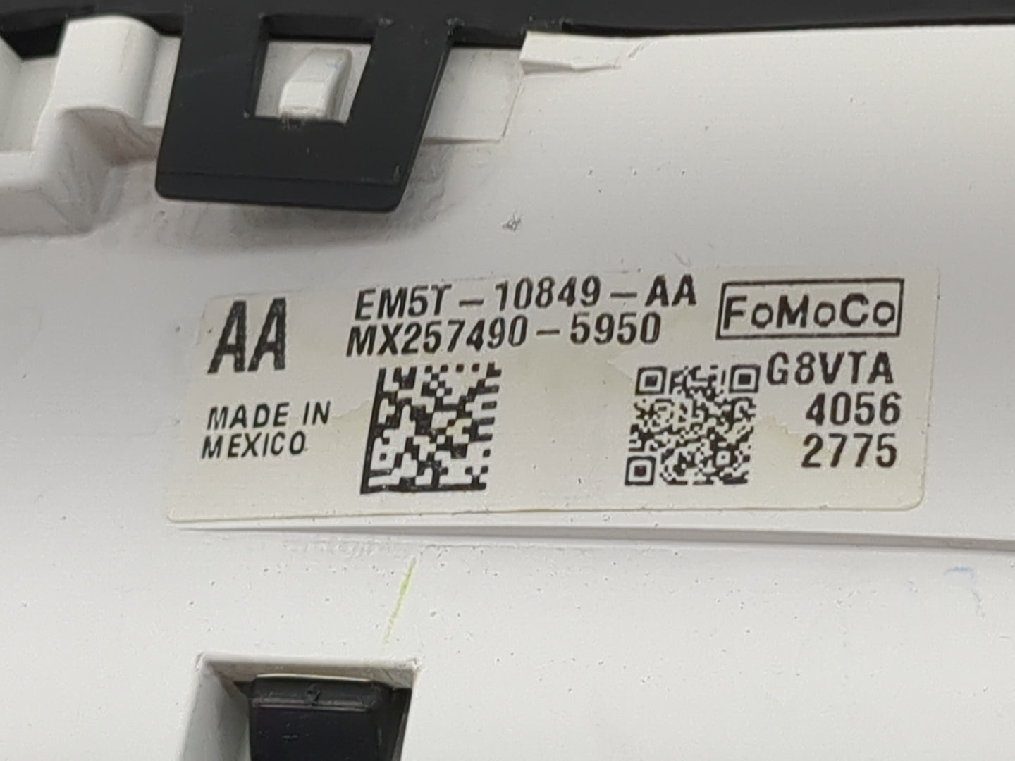 2014 Ford C-Max Instrument Cluster Speedometer Gauges P/N:EM5T-10849-AA MX257490-5950 Miles: Fits OEM Used Auto Parts - Oemu