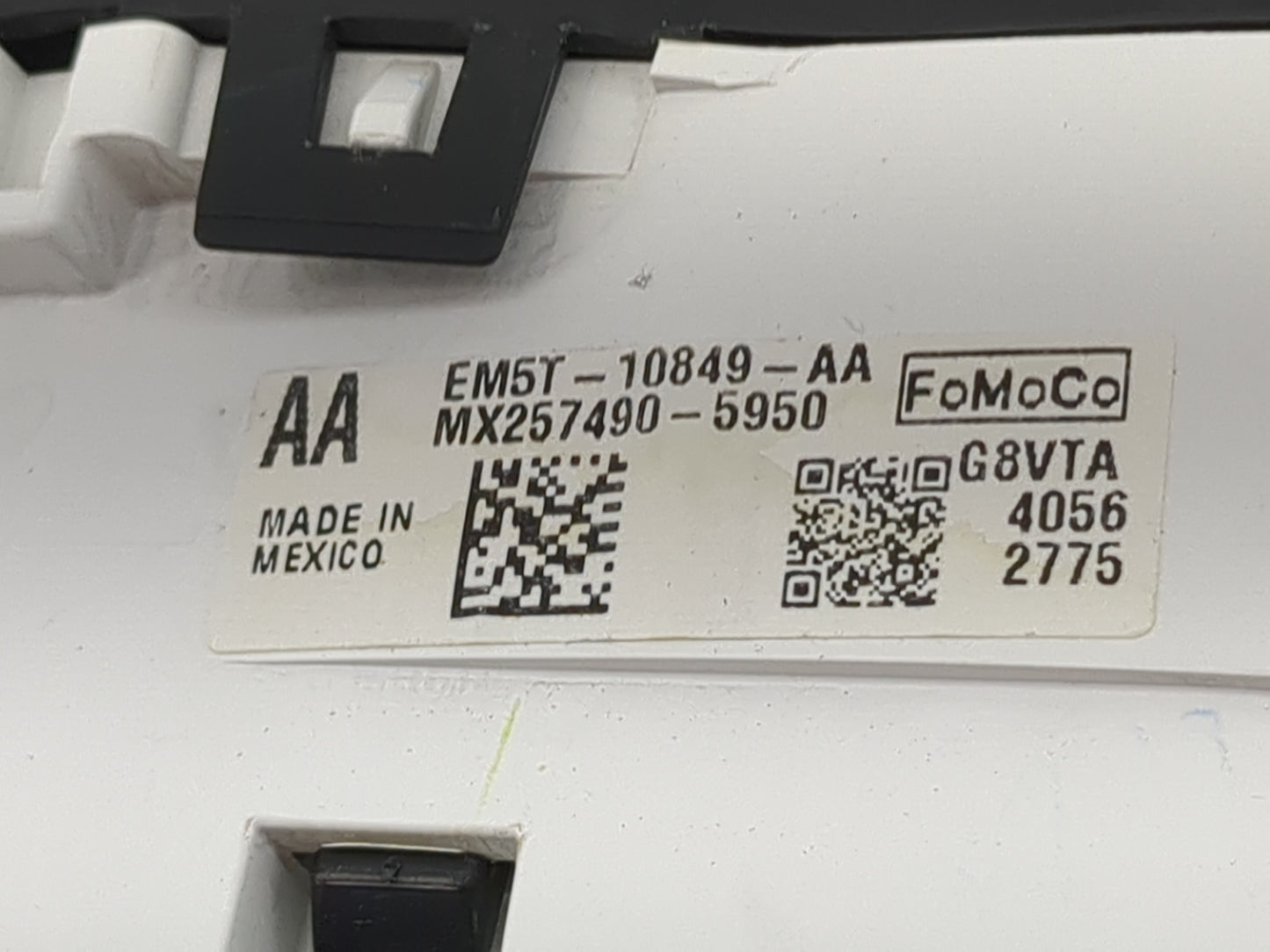 2014 Ford C-Max Instrument Cluster Speedometer Gauges P/N:EM5T-10849-AA MX257490-5950 Miles: Fits OEM Used Auto Parts - Oemu