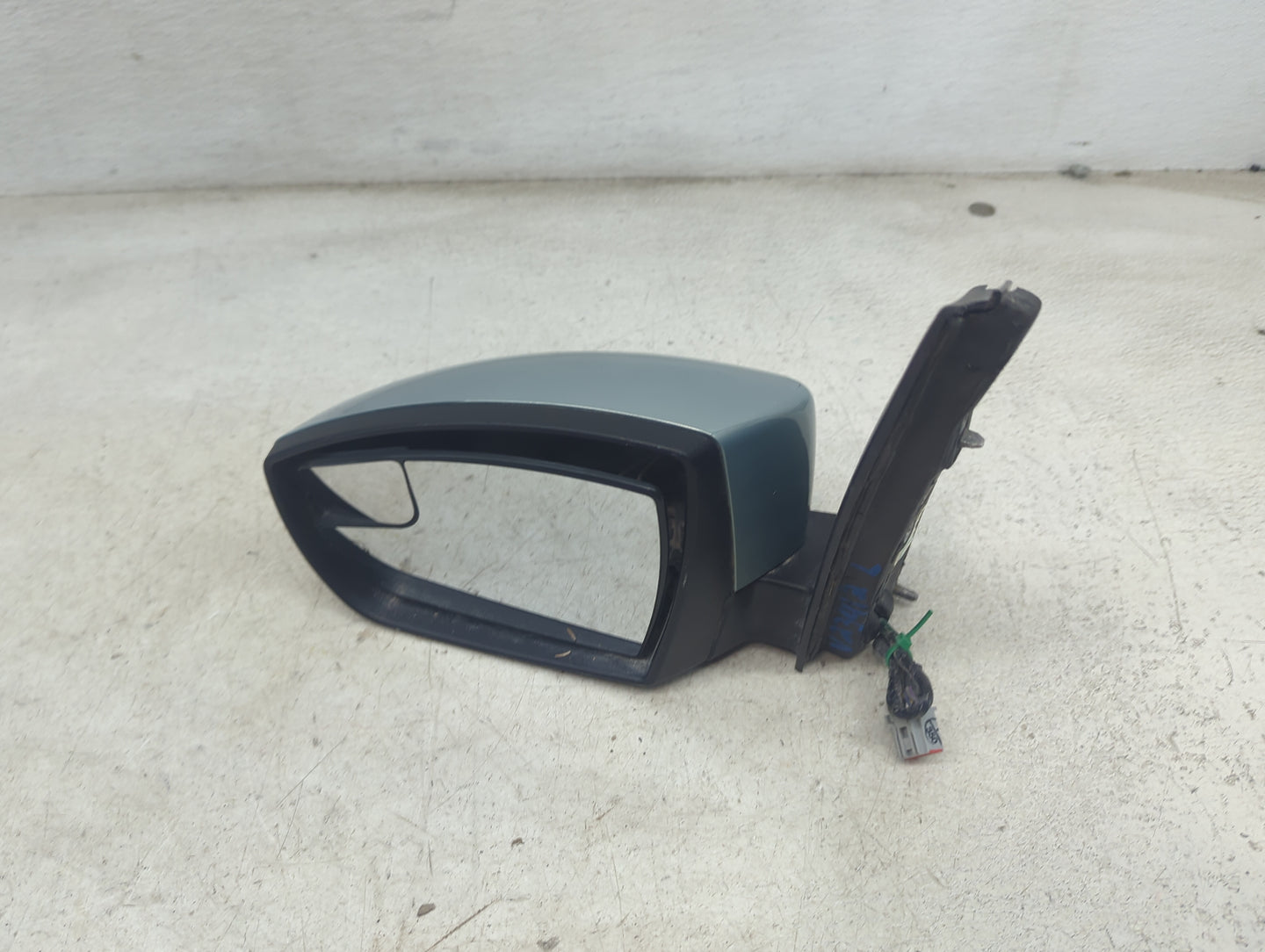 2013-2015 Ford C-Max Driver Side View Mirror - Left Door Mirror OEM Used - Oemusedautoparts1.com