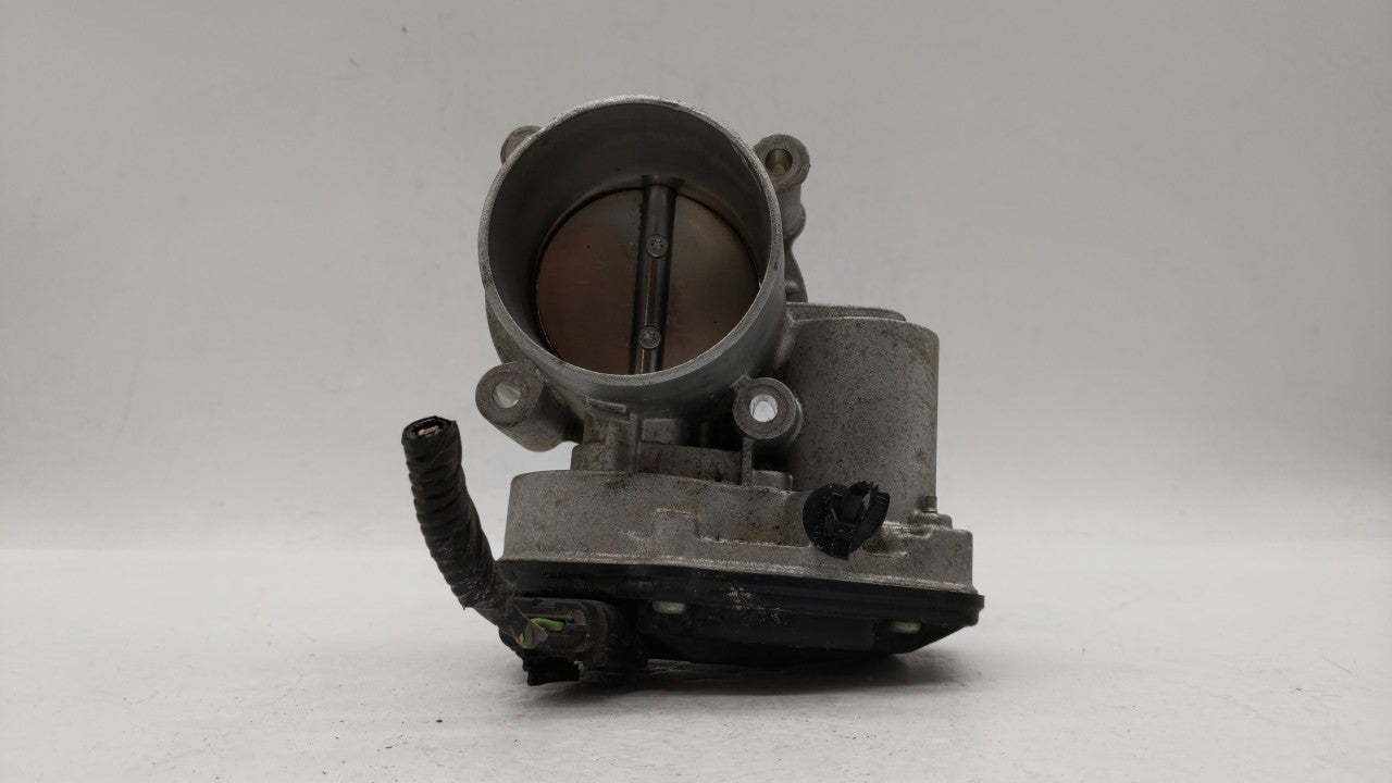 2013-2018 Ford C-Max Throttle Body P/N:DS7E-9F991-AK DS7E-9F991-AD Fits Fits 2013 2014 2015 2016 2017 2018 2019 2020 OEM Use