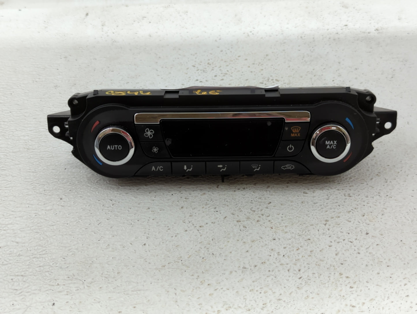 2013-2016 Ford C-Max Climate Control Module Temperature AC/Heater Replacement P/N:DM5T-18C612-AK DM5T-18C612-AG Fits OEM Use