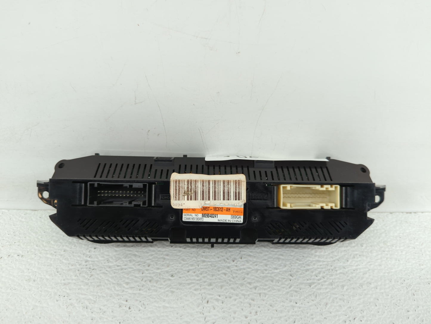 2013-2016 Ford C-Max Climate Control Module Temperature AC/Heater Replacement P/N:DM5T-18C612-AK DM5T-18C612-AG Fits OEM Use