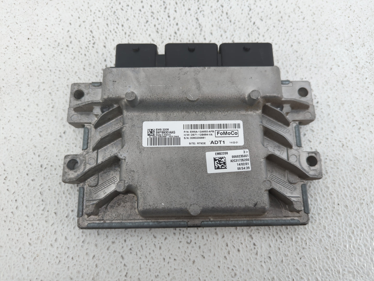 2014-2016 Ford C-Max PCM Engine Control Computer ECU ECM PCU OEM P/N:EM5A-12A650-AFB EM5A-12A650-AFA Fits Fits 2014 2015 201