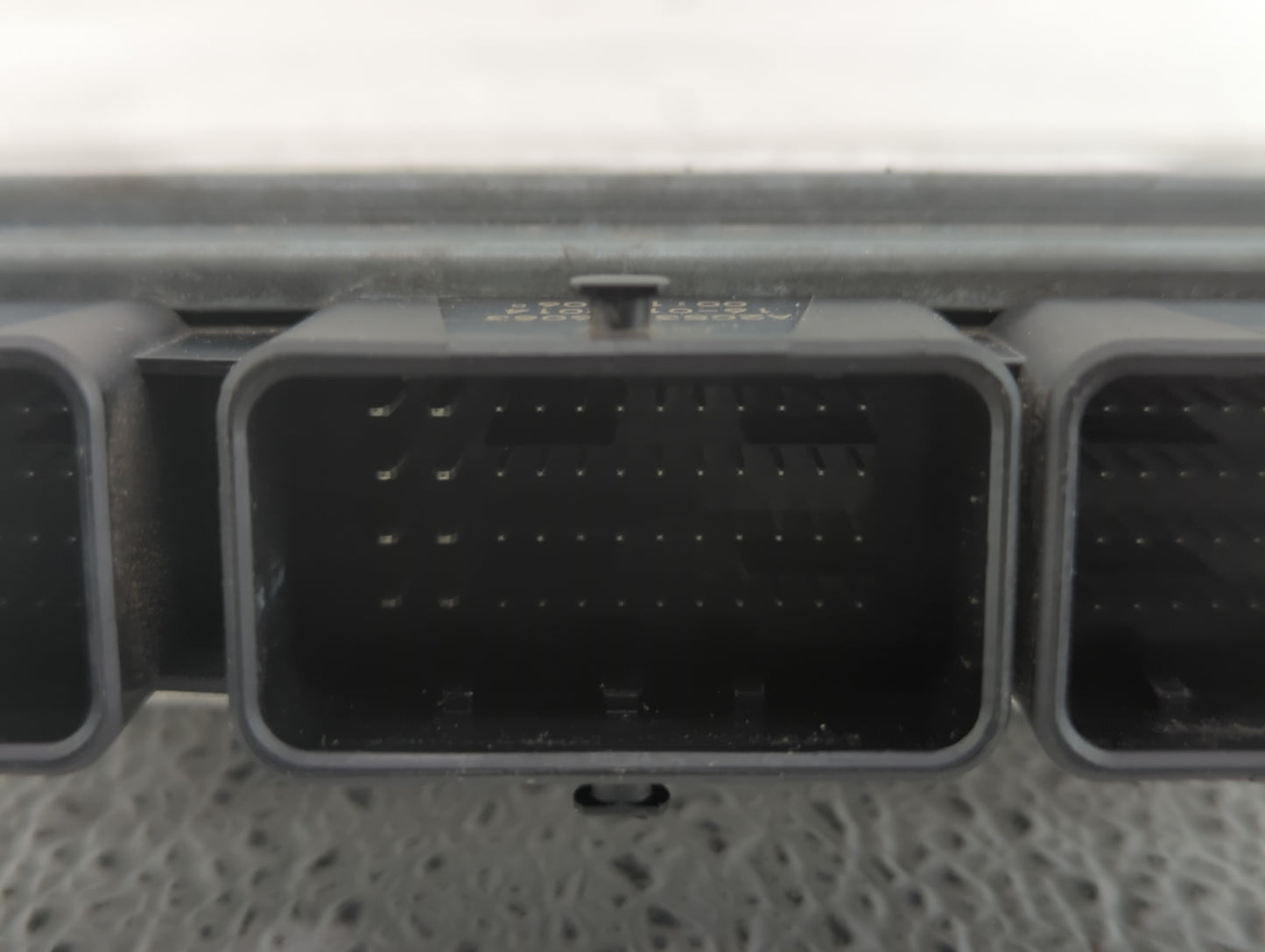 2014-2016 Ford C-Max PCM Engine Control Computer ECU ECM PCU OEM P/N:EM5A-12A650-AFB EM5A-12A650-AFA Fits Fits 2014 2015 201