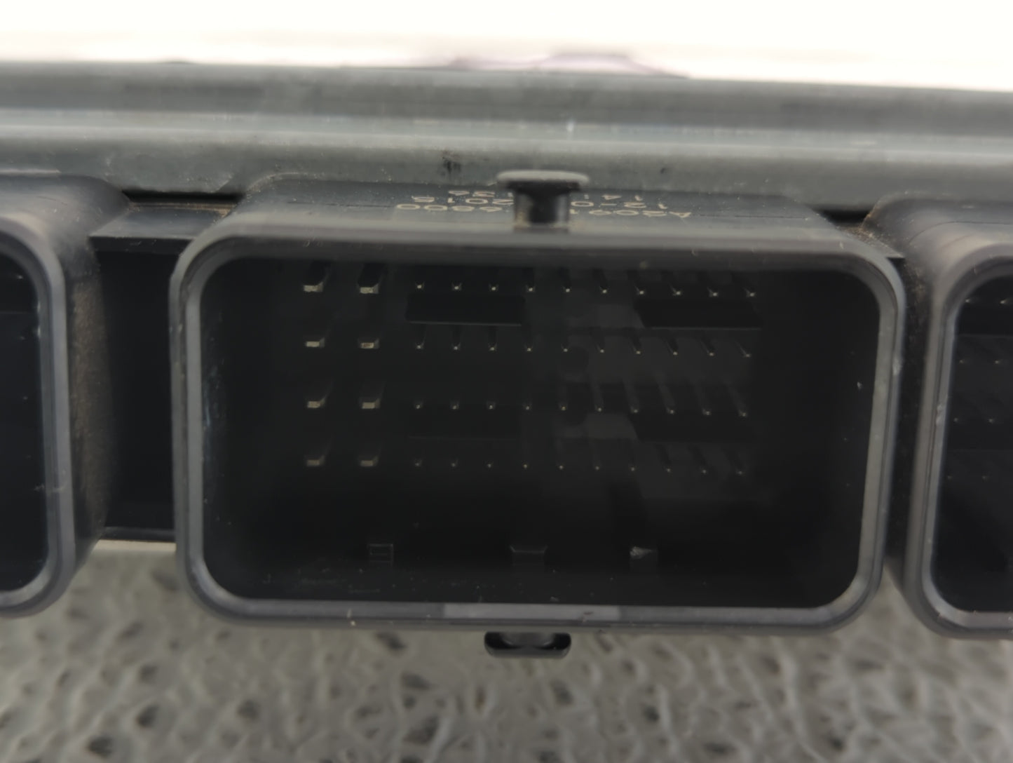 2014-2016 Ford C-Max PCM Engine Control Computer ECU ECM PCU OEM P/N:FM5A-12A650-YA EM5A-12A650-AEA Fits Fits 2014 2015 2016
