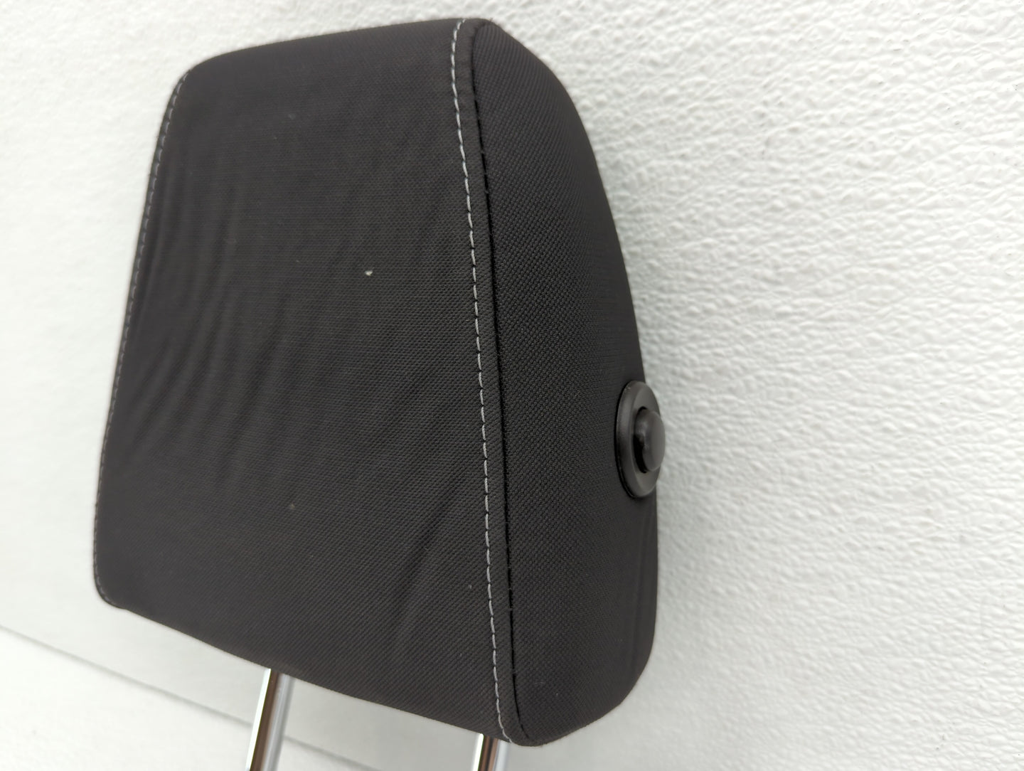 2013-2015 Ford C-max Headrest Head Rest Front Driver Passenger Seat Black - Oemusedautoparts1.com