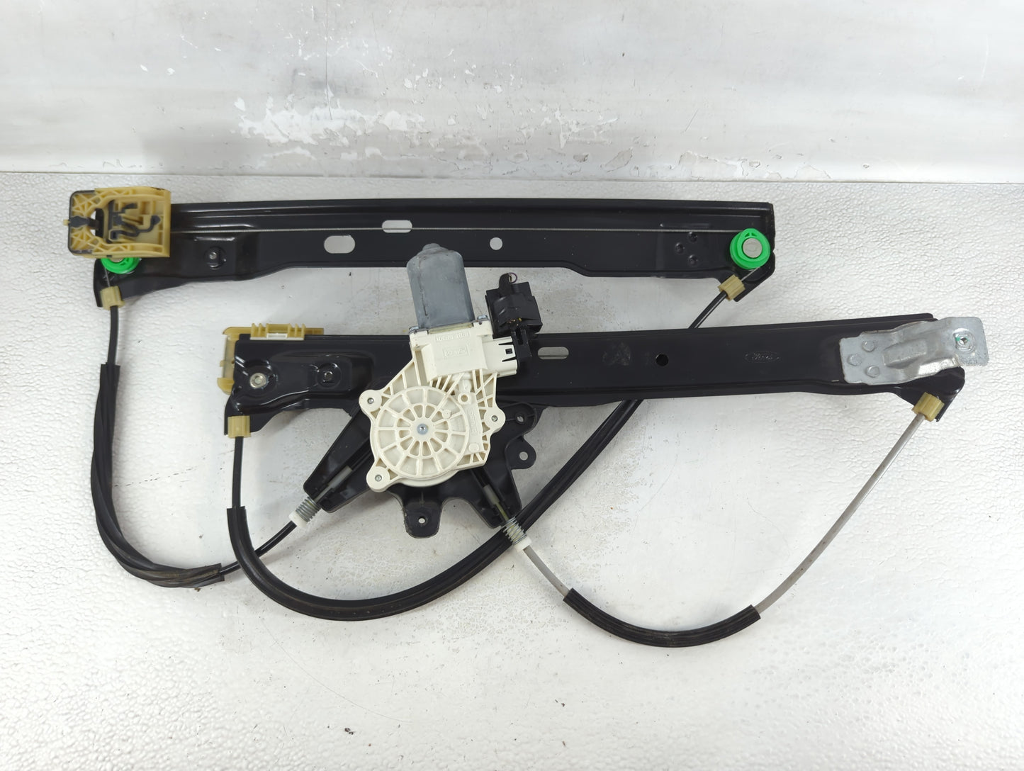 2013-2018 Ford C-max Driver Left Front Window Regulator 910272 - Oemusedautoparts1.com