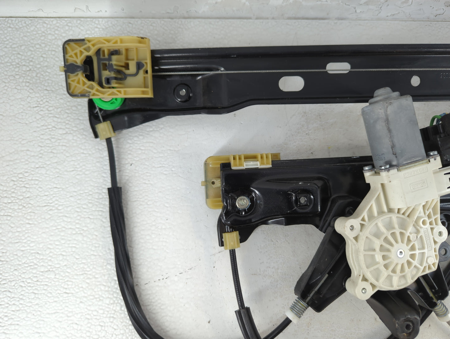 2013-2018 Ford C-max Driver Left Front Window Regulator 910272 - Oemusedautoparts1.com