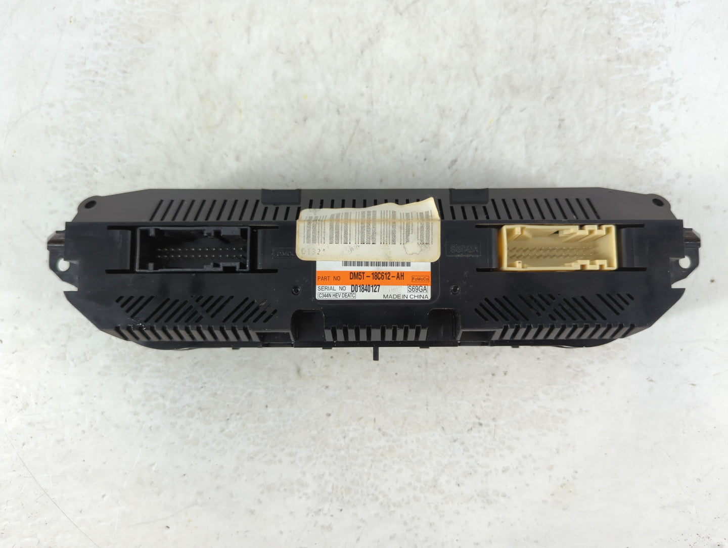 2013-2016 Ford C-Max Climate Control Module Temperature AC/Heater Replacement P/N:DM5T-18C612-AH Fits Fits 2013 2014 2015 20