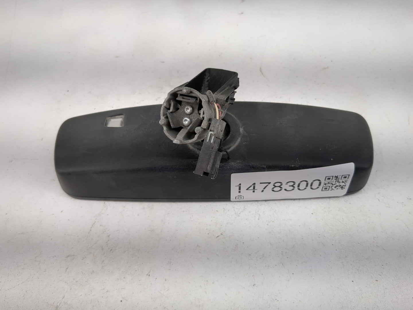 2014 Ford Cmax Interior Rear View Mirror Replacement OEM P/N:026532 GNTX-939 Fits OEM Used Auto Parts - Oemusedautoparts1.co
