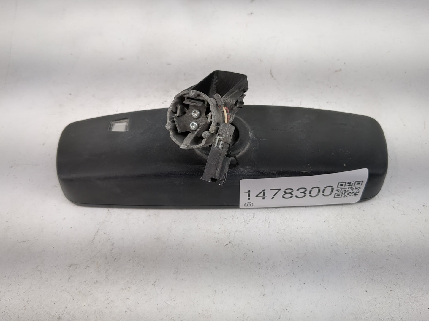 2014 Ford Cmax Interior Rear View Mirror Replacement OEM P/N:026532 GNTX-939 Fits OEM Used Auto Parts - Oemusedautoparts1.co