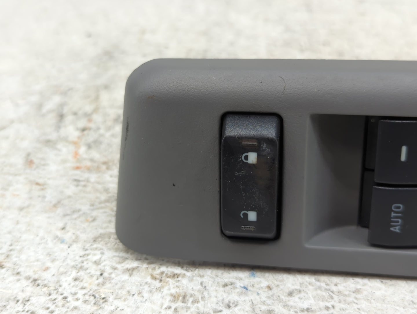 2009-2014 Ford E-150 Master Power Window Switch Replacement Driver Side Left P/N:8C3T-14540-ABW Fits OEM Used Auto Parts - O